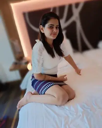 Escort Service In Sonamukhi